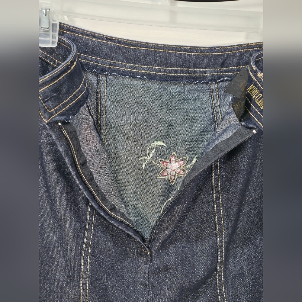Floral Embroidered Denim Skirt Stretch Fit & Flare Boho XS Vtg Unique - Picture 6 of 7